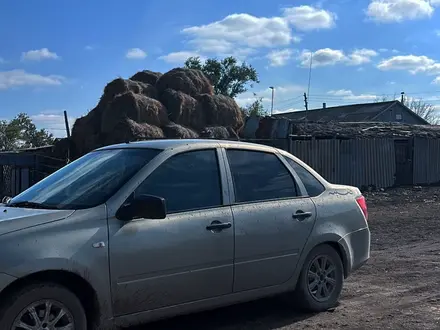 ВАЗ (Lada) Granta 2190 2013 года за 2 300 000 тг. в Аксай