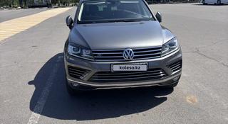 Volkswagen Touareg 2016 года за 18 500 000 тг. в Костанай