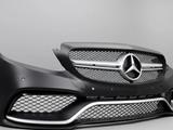 Передний Бампер Mercedes — Benz W205 C63 AMG комплект за 5 000 тг. в Алматы – фото 2