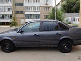Volkswagen Passat 1995 года за 1 500 000 тг. в Уральск – фото 4