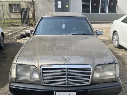 Mercedes-Benz E 230 1989 года за 1 300 000 тг. в Алматы – фото 8