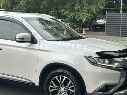 Mitsubishi Outlander 2015 года за 8 500 000 тг. в Алматы – фото 3