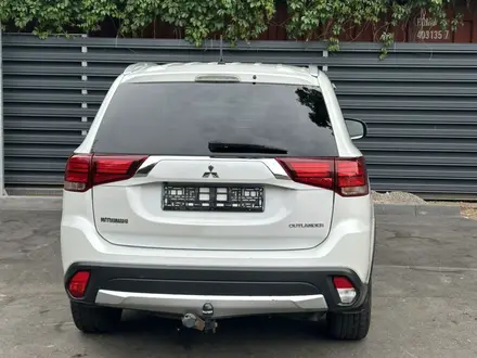 Mitsubishi Outlander 2015 года за 8 500 000 тг. в Алматы – фото 6