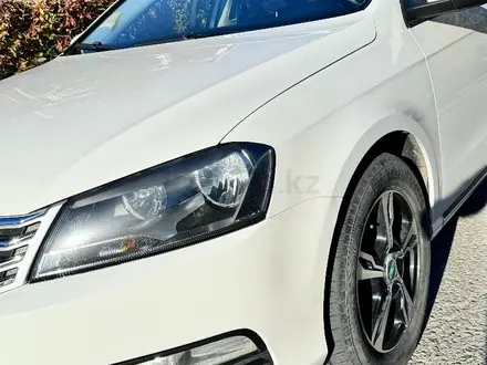 Volkswagen Passat 2011 года за 4 400 000 тг. в Костанай – фото 5