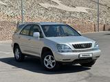 Lexus RX 300 2001 годаүшін4 500 000 тг. в Конаев (Капшагай) – фото 2