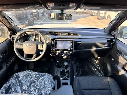 Toyota Hilux 2026 года за 32 500 000 тг. в Алматы – фото 18