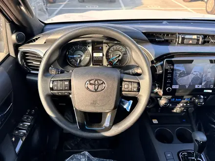 Toyota Hilux 2026 года за 32 500 000 тг. в Алматы – фото 21