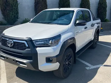 Toyota Hilux 2026 года за 31 500 000 тг. в Алматы