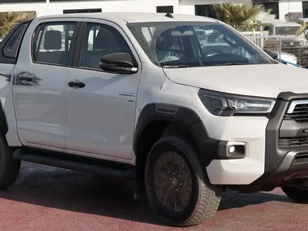 Toyota Hilux 2026 года за 32 500 000 тг. в Алматы – фото 5