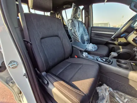 Toyota Hilux 2026 года за 32 500 000 тг. в Алматы – фото 7