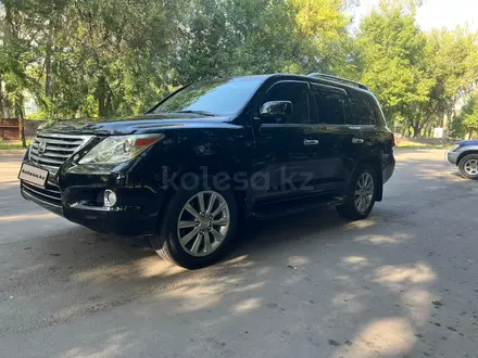 Lexus LX 570 2010 годаүшін22 300 000 тг. в Алматы – фото 3