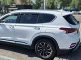 Hyundai Santa Fe 2020 года за 12 000 000 тг. в Астана – фото 5