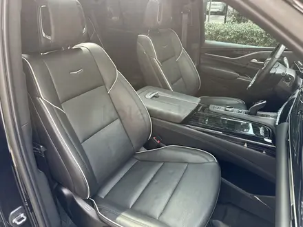 Cadillac Escalade 2021 года за 51 500 000 тг. в Алматы – фото 11