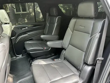 Cadillac Escalade 2021 года за 51 500 000 тг. в Алматы – фото 14