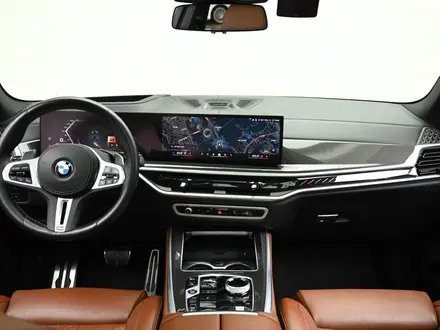 BMW X5 M60i 2025 года за 49 000 000 тг. в Алматы – фото 7