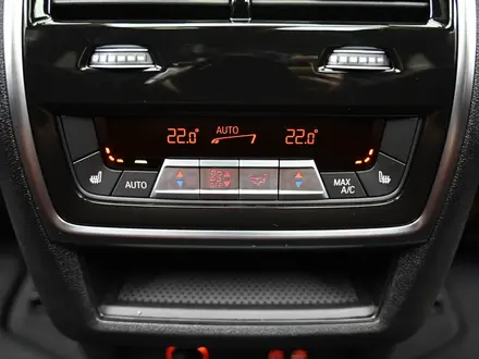 BMW X5 M60i 2025 года за 49 000 000 тг. в Алматы – фото 19