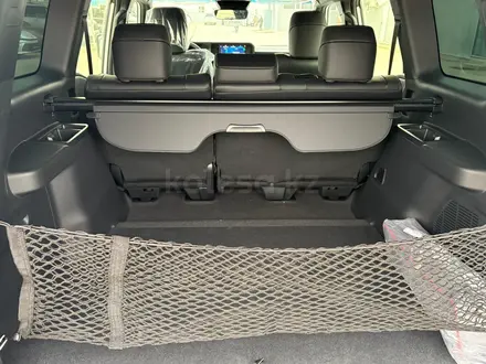 Toyota Land Cruiser Prado 2025 года за 31 700 000 тг. в Актобе – фото 11