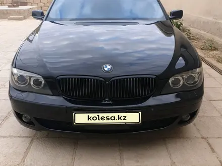 BMW 750 2006 года за 8 500 000 тг. в Актау – фото 12