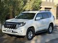 Toyota Land Cruiser Prado 2017 года за 17 800 000 тг. в Актобе