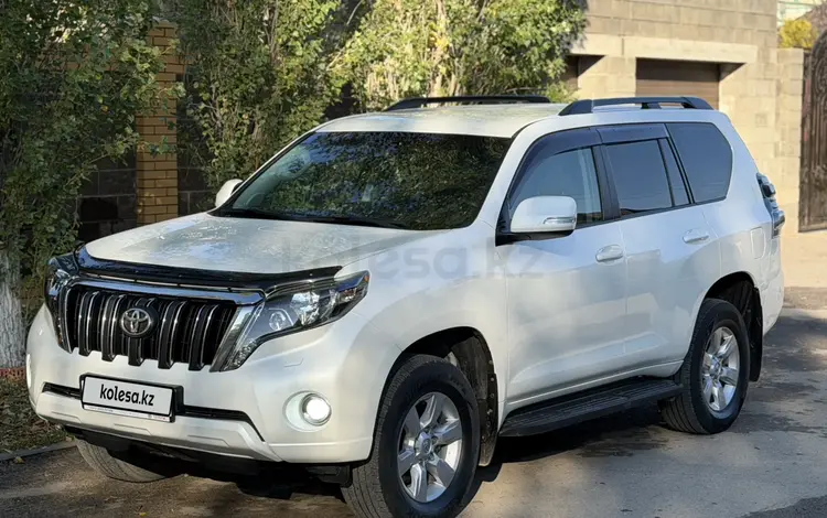 Toyota Land Cruiser Prado 2017 года за 17 800 000 тг. в Актобе