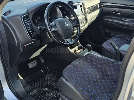 Mitsubishi Outlander 2014 года за 8 000 000 тг. в Алматы – фото 5