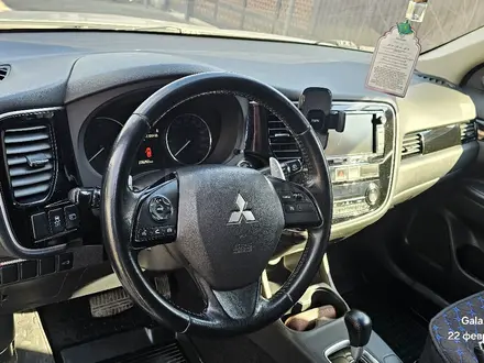 Mitsubishi Outlander 2014 года за 8 000 000 тг. в Алматы – фото 6