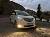 Toyota Alphard 2009 годаfor7 800 000 тг. в Алматы