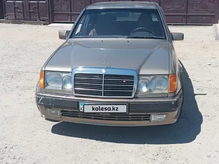 Mercedes-Benz E 200 1991 года за 1 200 000 тг. в Кызылорда – фото 4