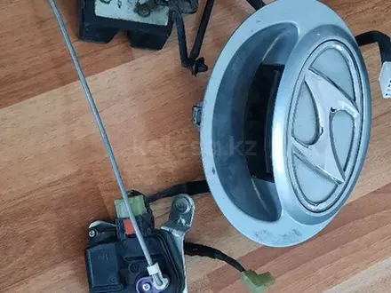 Ручка багажника за 15 000 тг. в Алматы