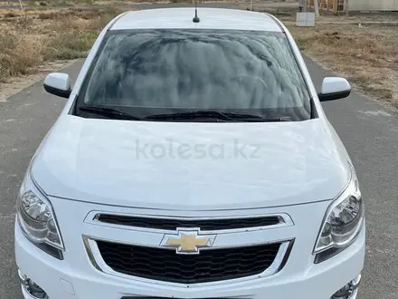 Chevrolet Cobalt 2022 года за 7 600 000 тг. в Атырау – фото 2