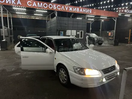 Toyota Camry Gracia 2000 года за 3 000 000 тг. в Алматы – фото 18