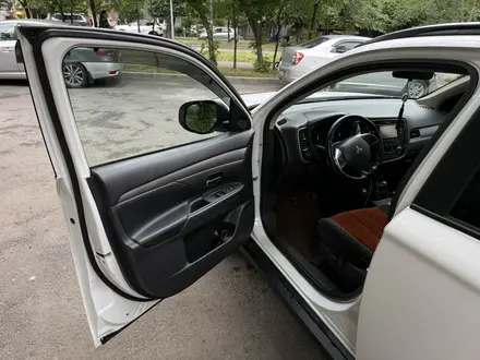 Mitsubishi Outlander 2013 года за 7 500 000 тг. в Алматы – фото 9