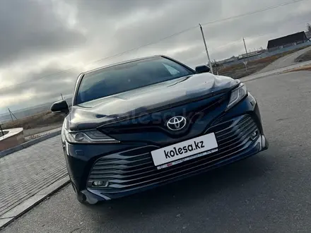 Toyota Camry 2019 года за 16 000 000 тг. в Костанай – фото 4