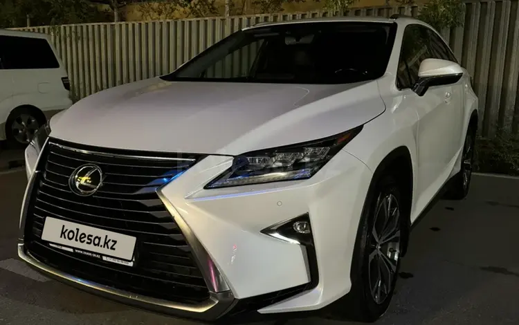 Lexus RX 200t 2016 года за 19 800 000 тг. в Атырау