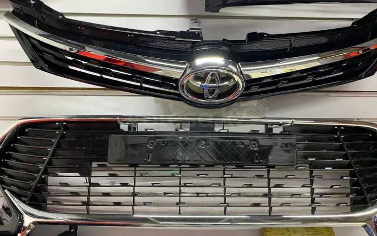 Решетка радиатора на Toyota Camry 55 Exclusiveүшін10 000 тг. в Алматы