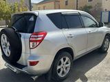 Toyota RAV4 2011 года за 8 000 000 тг. в Актау – фото 4