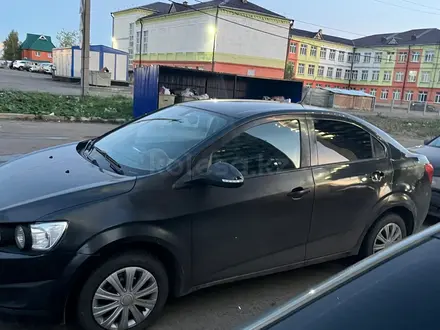 Chevrolet Aveo 2013 года за 2 250 000 тг. в Петропавловск – фото 4