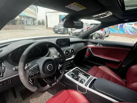Kia Stinger 2018 года за 14 500 000 тг. в Алматы – фото 3