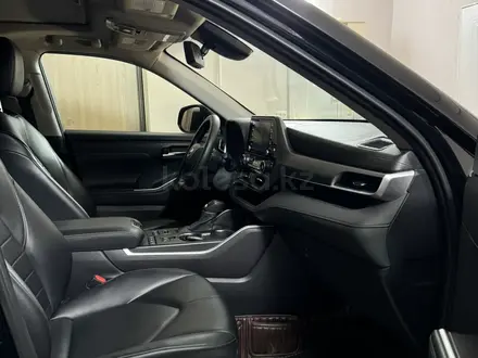 Toyota Highlander 2021 года за 18 500 000 тг. в Уральск – фото 5