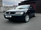 Volkswagen Passat 1996 годаүшін1 950 000 тг. в Семей – фото 2