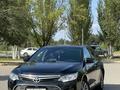 Toyota Camry 2015 года за 10 600 000 тг. в Актобе – фото 5