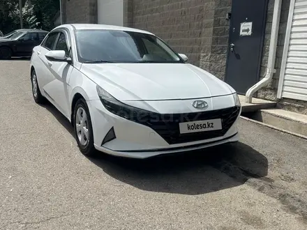 Hyundai Elantra 2022 года за 7 000 000 тг. в Алматы