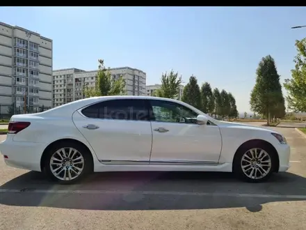 Lexus LS 600h 2014 года за 26 000 000 тг. в Алматы – фото 5