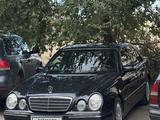 Mercedes-Benz E 240 2000 года за 3 400 000 тг. в Жезказган – фото 2