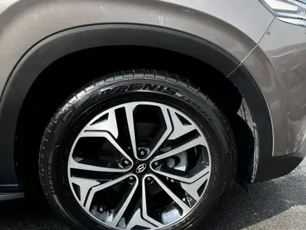 Hyundai Santa Fe 2020 года за 10 900 000 тг. в Шымкент – фото 27