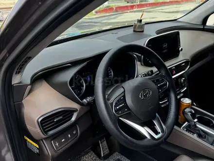 Hyundai Santa Fe 2020 года за 10 900 000 тг. в Шымкент – фото 6
