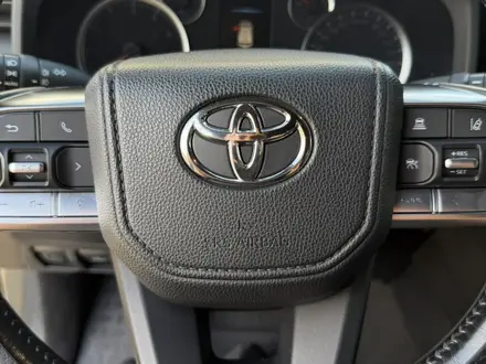 Toyota Land Cruiser 2022 года за 39 500 000 тг. в Уральск – фото 13