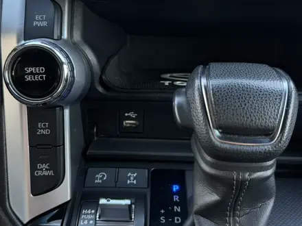 Toyota Land Cruiser 2022 года за 39 500 000 тг. в Уральск – фото 10