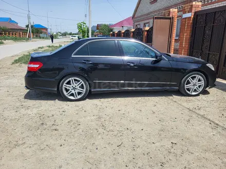 Mercedes-Benz E 350 2010 года за 7 000 000 тг. в Атырау – фото 2