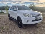 Toyota Fortuner 2010 года за 9 000 000 тг. в Усть-Каменогорск – фото 4